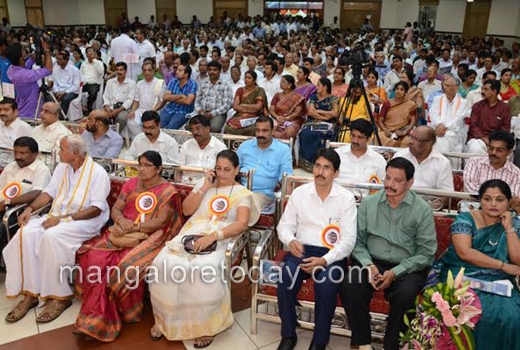 Minister Ananth Kumar lauds Central govt 1